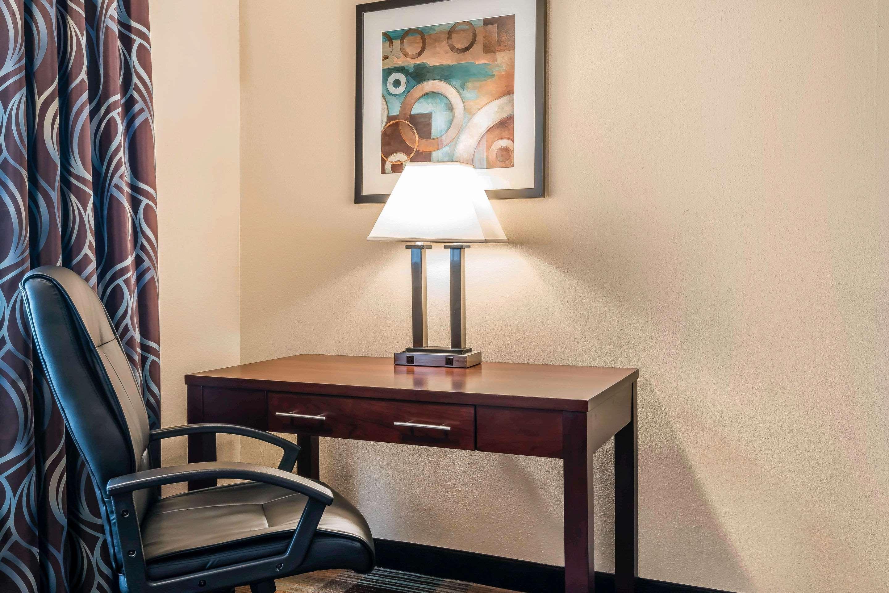 Clarion Inn Near Jblm Tacoma Kültér fotó