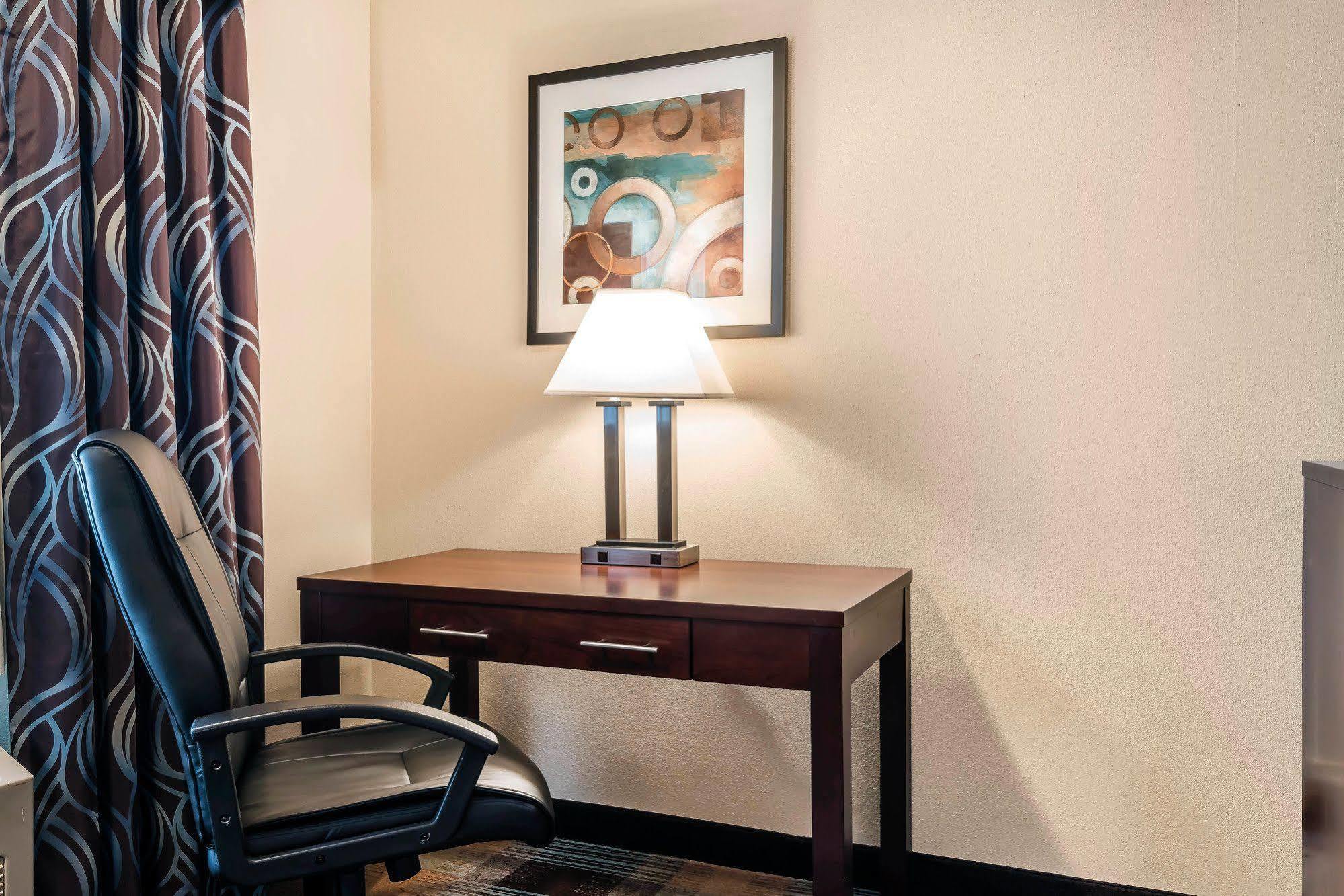 Clarion Inn Near Jblm Tacoma Kültér fotó