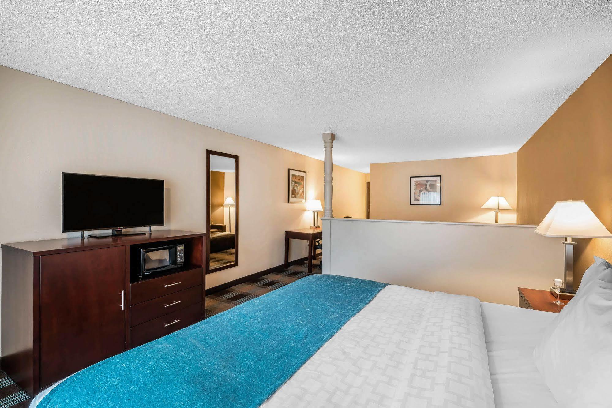 Clarion Inn Near Jblm Tacoma Kültér fotó