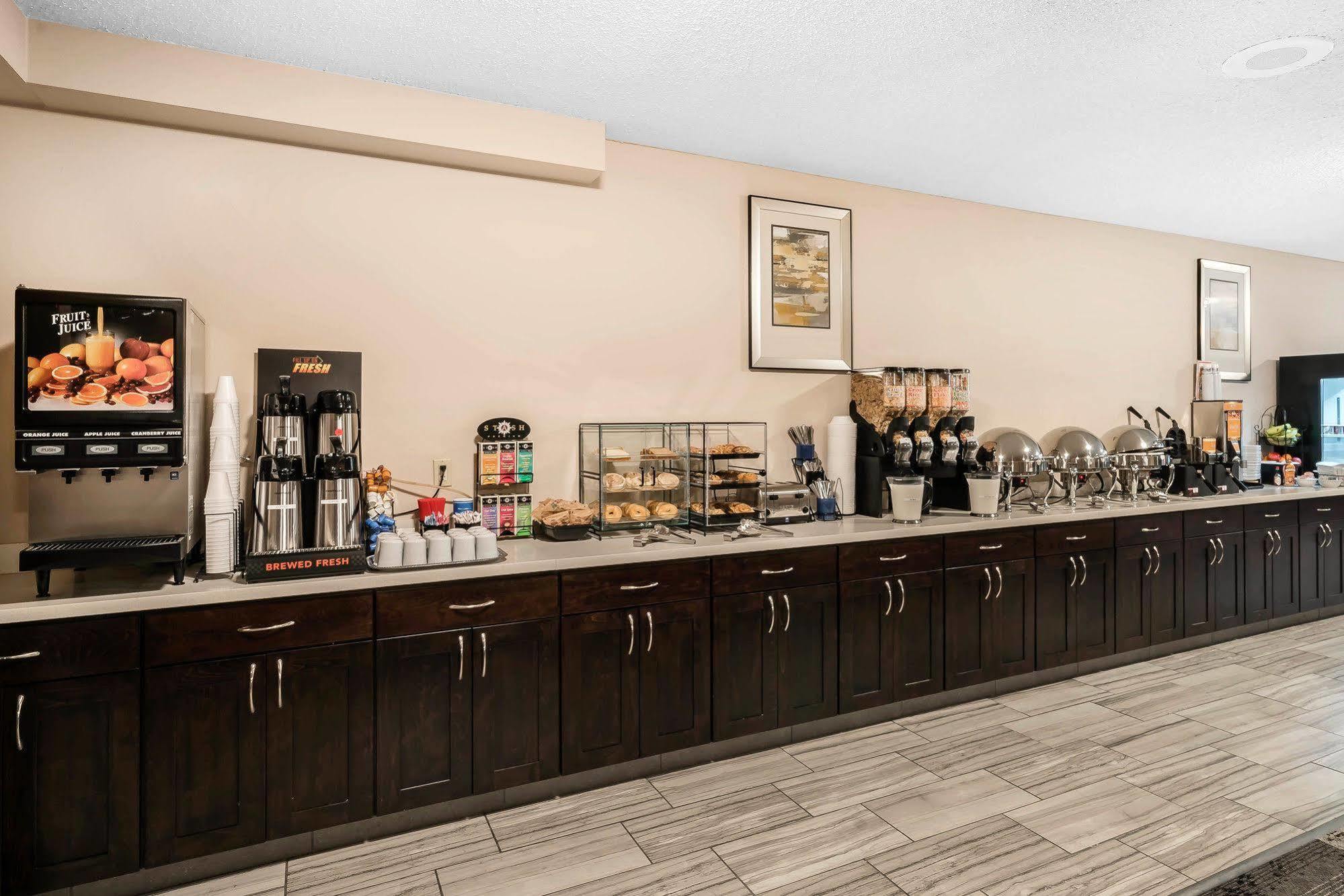 Clarion Inn Near Jblm Tacoma Kültér fotó